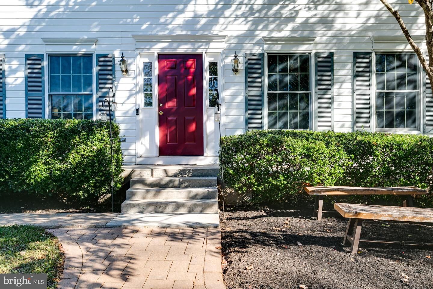 Property Photo:  7286 Ridgedale Drive  VA 20186 