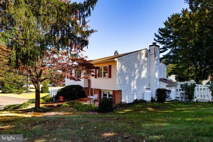 Property Photo:  699 Cherry Tree Road  PA 19014 