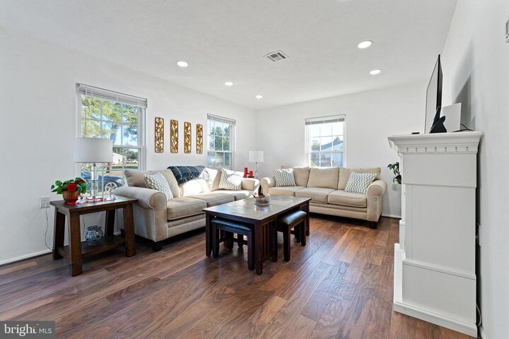 Property Photo:  14 Narberth Place  NJ 08088 