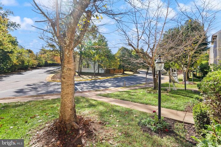 Property Photo:  20544 Morningside Terrace  VA 20165