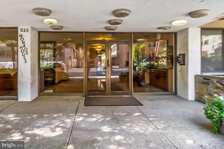 Property Photo: 522 21st Street NW 903 DC 20006
