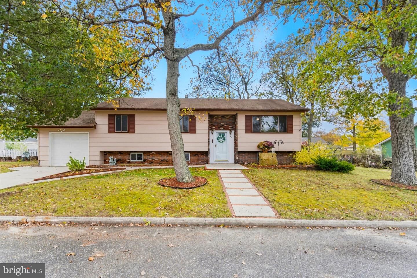 Property Photo:  42 Monroe Avenue  NJ 08015