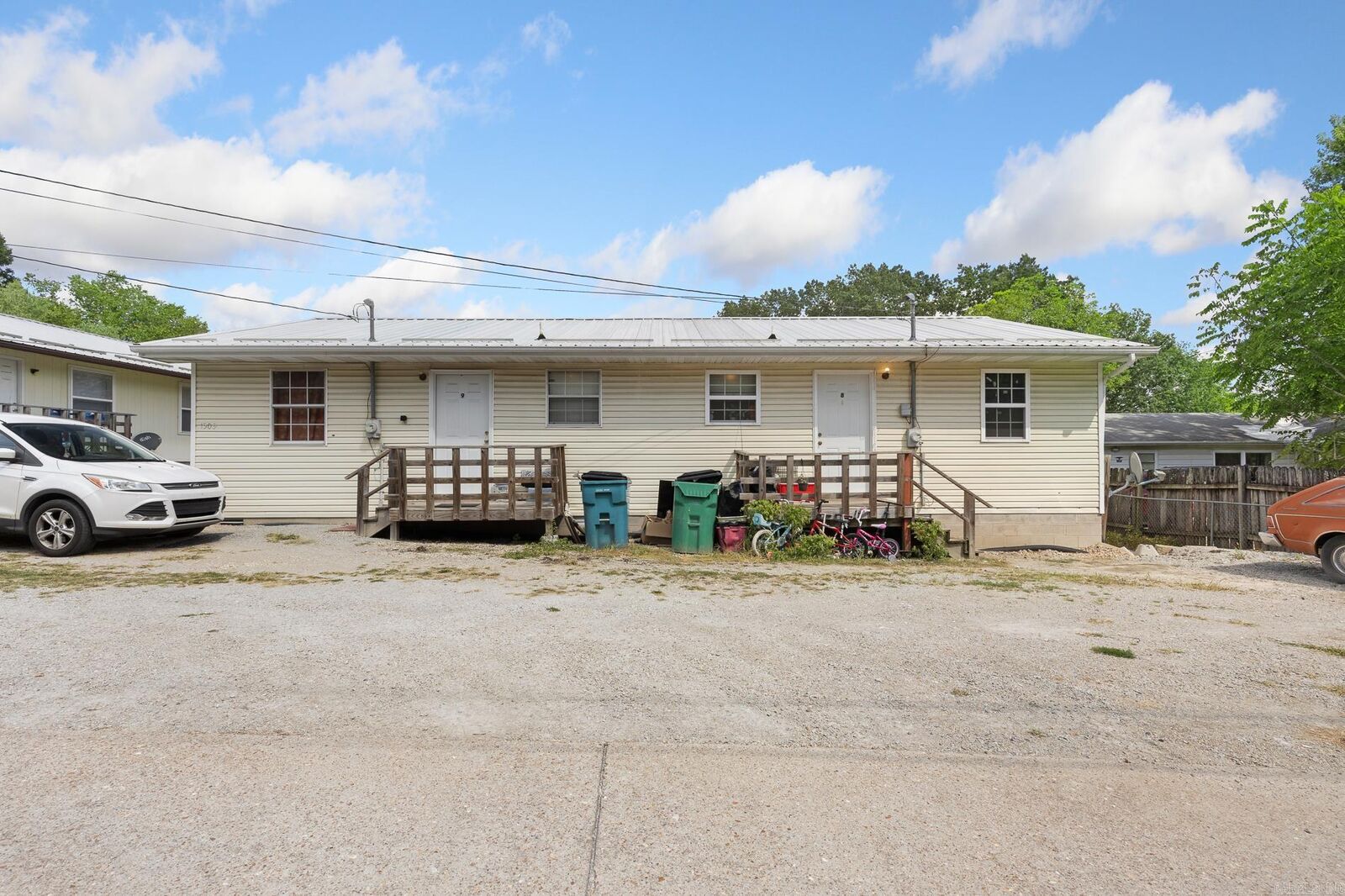 Property Photo: