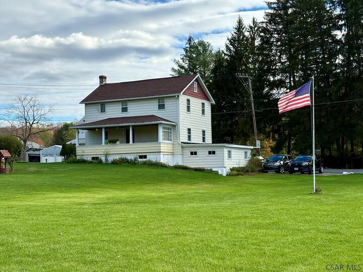 Property Photo:  302 Sugar Maple Drive  PA 15963