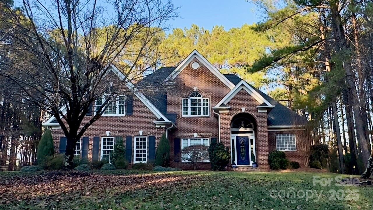 Property Photo:  104 Blackhawk Ridge Court  NC 28630 