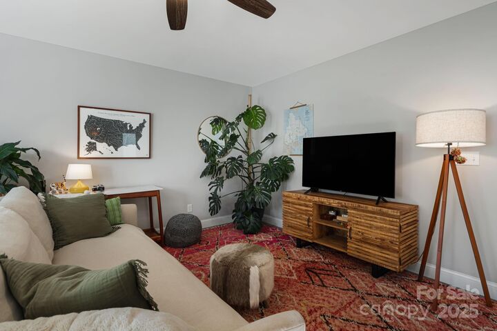 Property Photo:  17 Rhudy Road 1  NC 28806