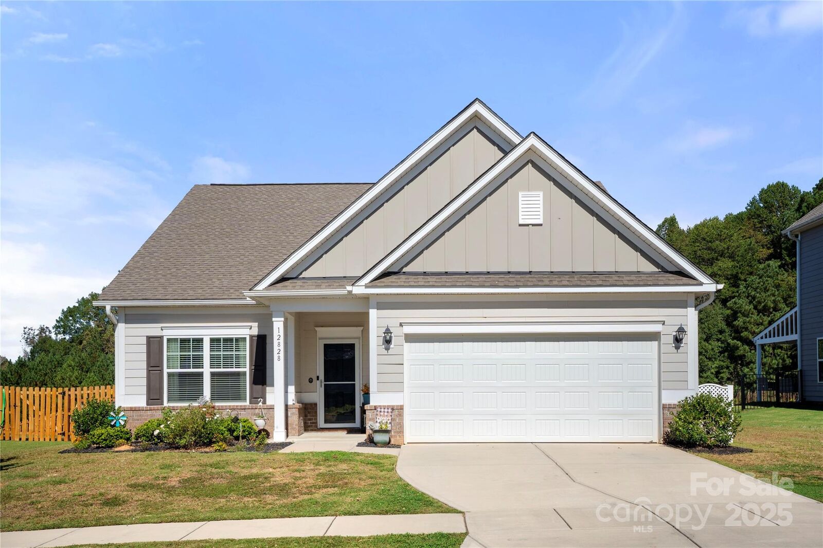 Property Photo:  12828 Aberdeen Park Drive  NC 28078 