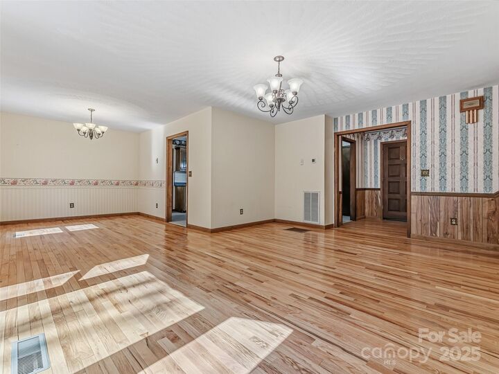 Property Photo: 1015 Pisgah Highway NC 28715