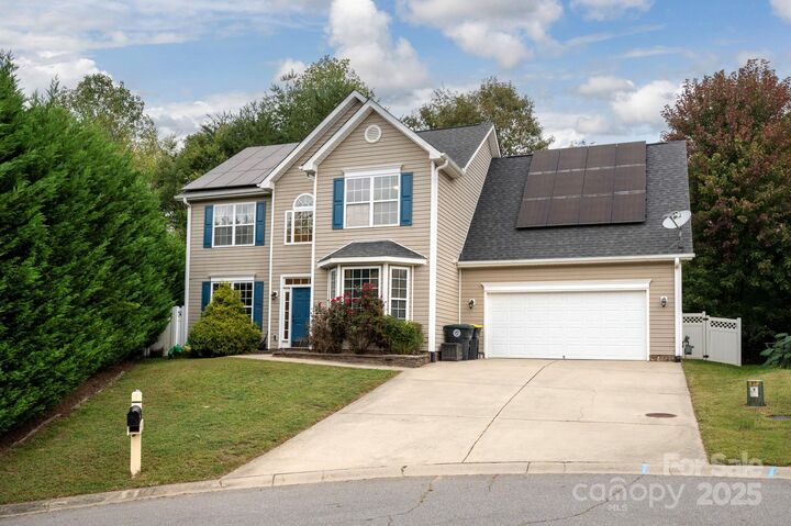 Property Photo:  8 River Mead Court  NC 28804