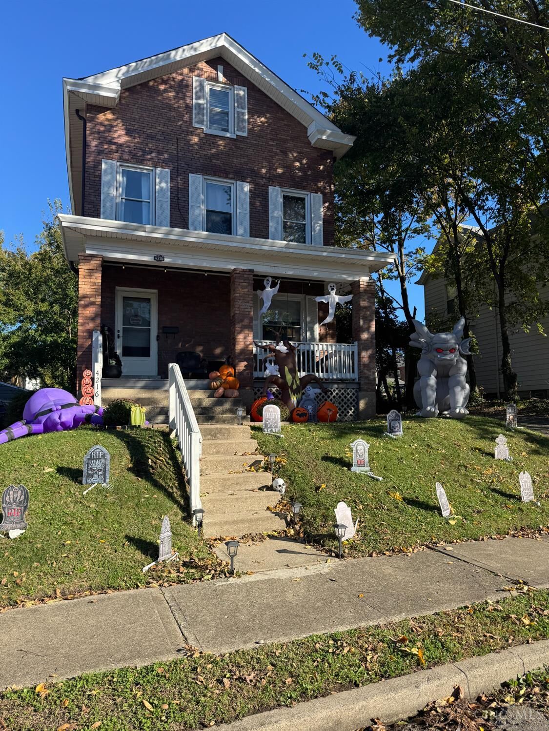 Property Photo: 4216 Bell Street OH 45212