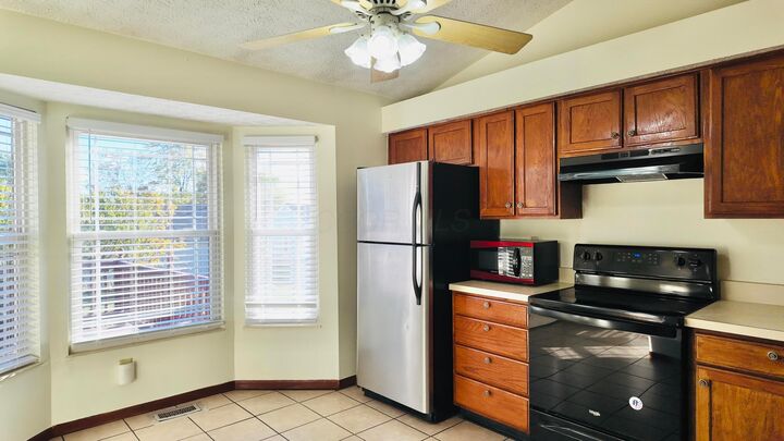 Property Photo:  7619 Kittansett Lane  OH 43147