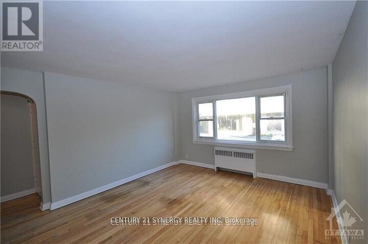 Property Photo: 151 Holmwood Avenue 3 ON K1S 2P2
