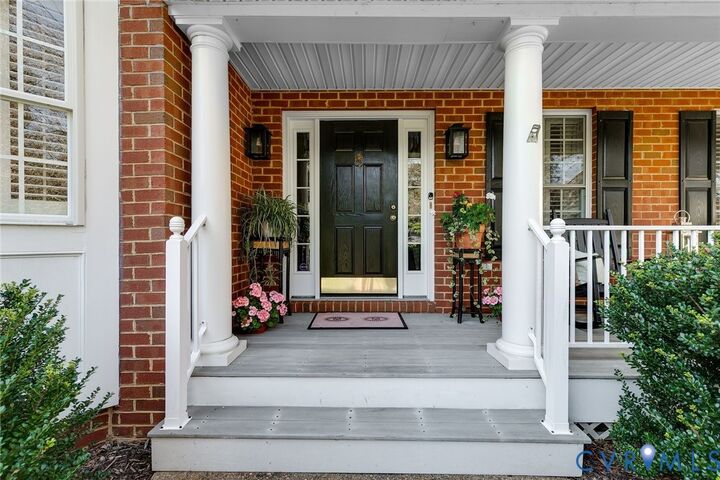 Property Photo: 9104 Rigney Terrace VA 23060