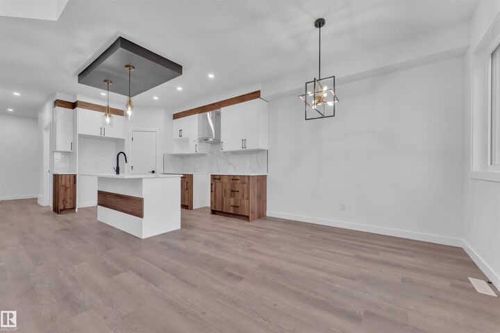 Property Photo:  3905 36 Street  AB T4X 3H2 