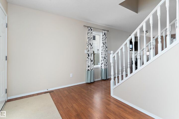 Property Photo: 1510 37A Avenue NW AB T6T 0E3