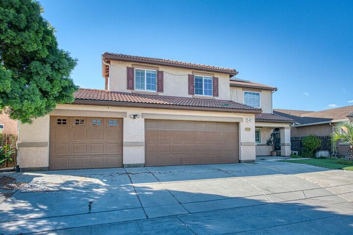 Property Photo:  4729 N Rumi Avenue  CA 93723
