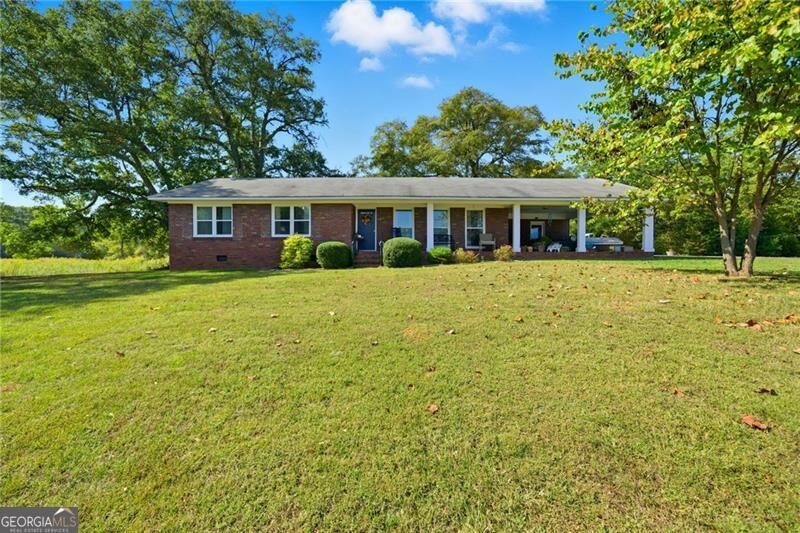 Property Photo: 8730 Jot Em Down Road GA 30506