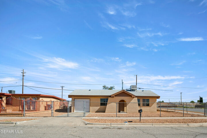 Property Photo: 9129 Tenango Drive TX 79907