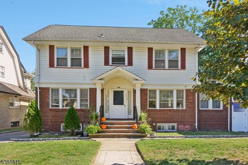 Property Photo:  356 N Arlington Ave  NJ 07017