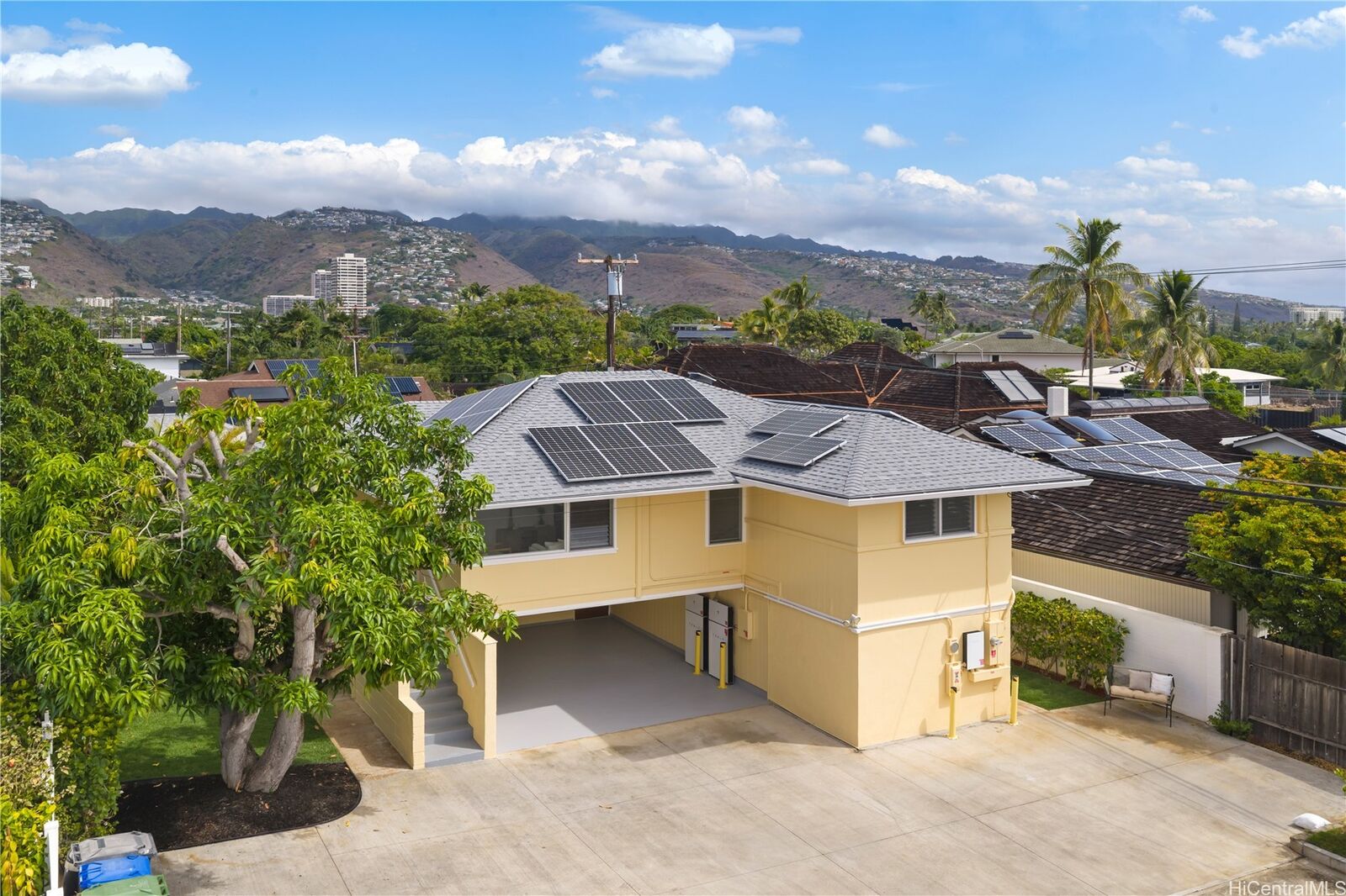 Property Photo: 4417A Puu Panini Avenue HI 96816