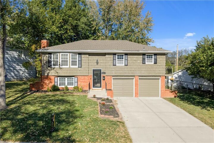 9273 Reeder Drive  Overland Park KS 66214 photo