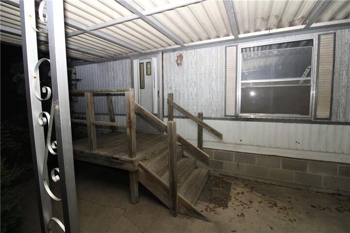 Property Photo: 305 W Benton Street MO 64485