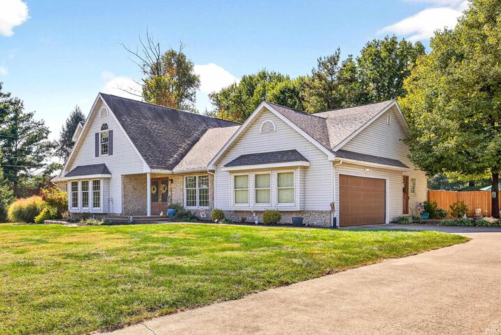 Property Photo:  3920 S Deerfield Drive  IN 47401