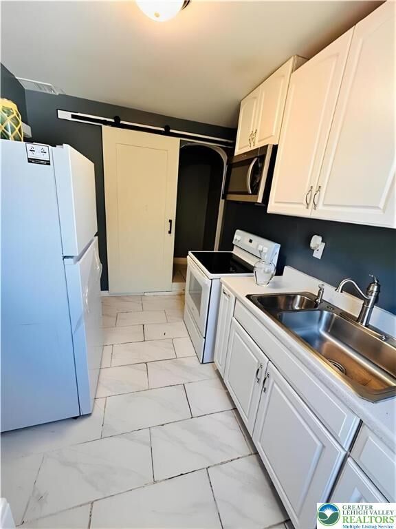 Property Photo:  1419 Butler Street  PA 18042 