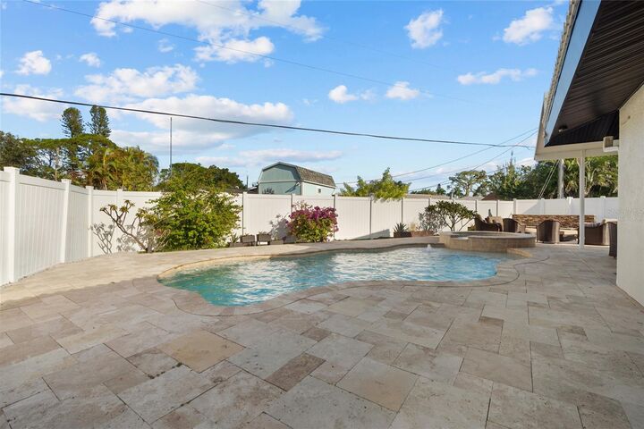 Property Photo: 4681 Shore Acres Boulevard NE FL 33703