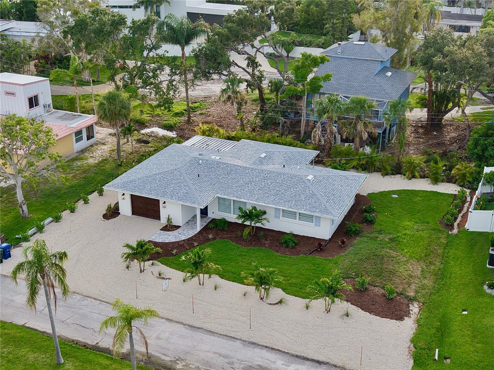 Property Photo: 1625 Idle Lane FL 34231