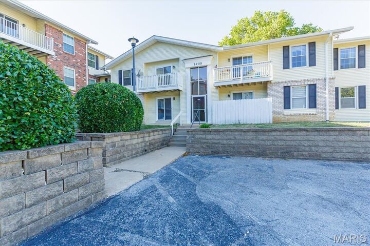 Property Photo: 1468 Hawks Nest Court C MO 63303