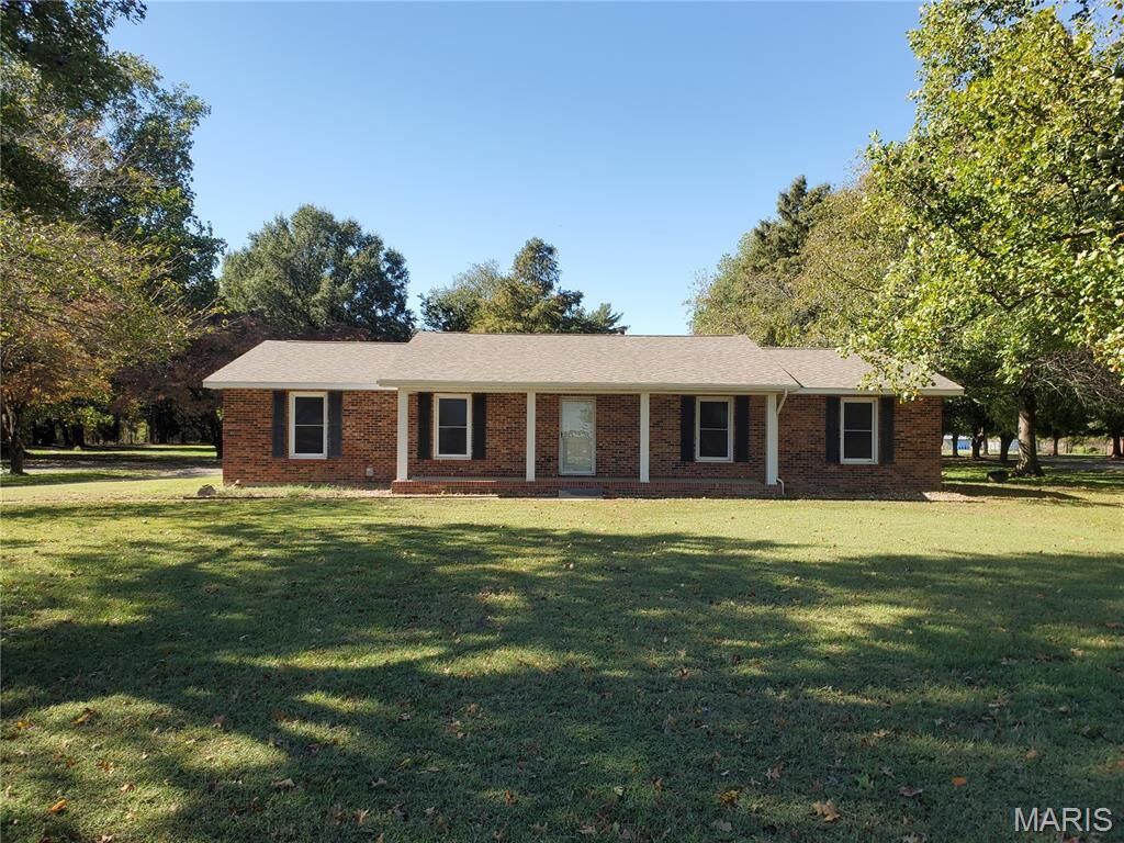 Property Photo: 20139 US Highway 61 MO 63801