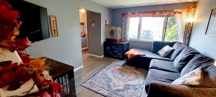 Property Photo: 276 Karen Ct WI 53027