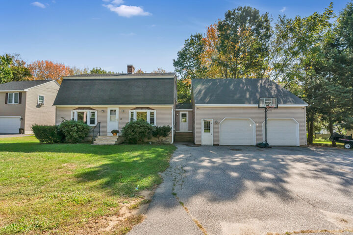 Property Photo: 3 Cantara Avenue ME 04072