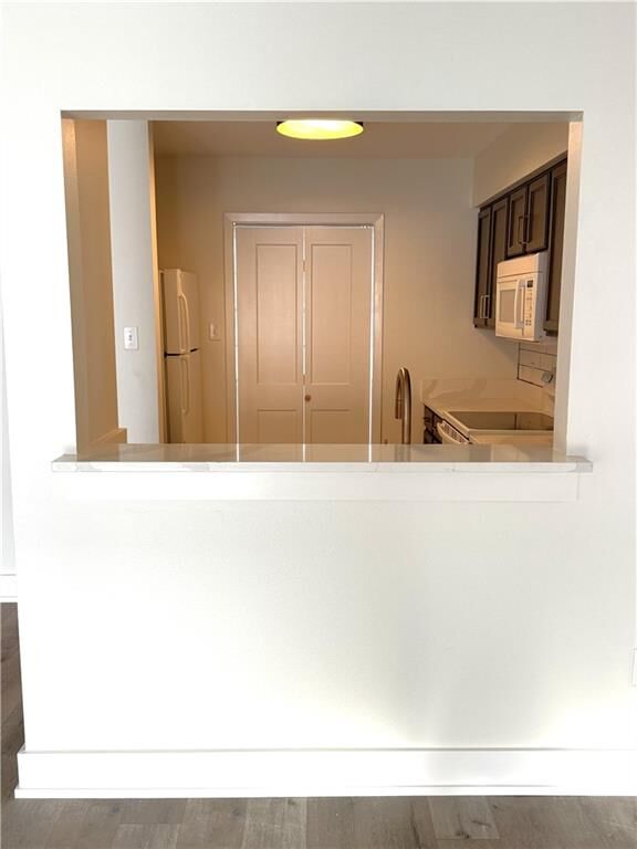 Property Photo: 701 Fairfax Drive 197 LA 70056