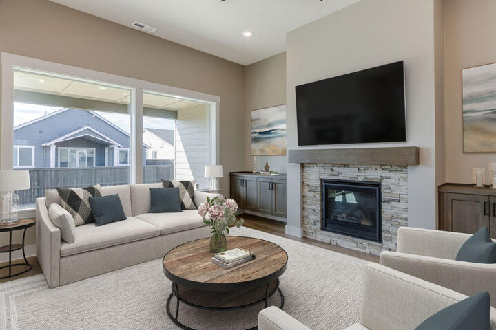 Property Photo: 1438 NE Whistle Way OR 97754