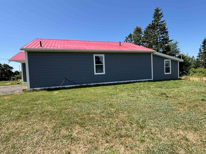 Photo de la propriété:  980 Canoe Cove Road  PE C0A 1H5