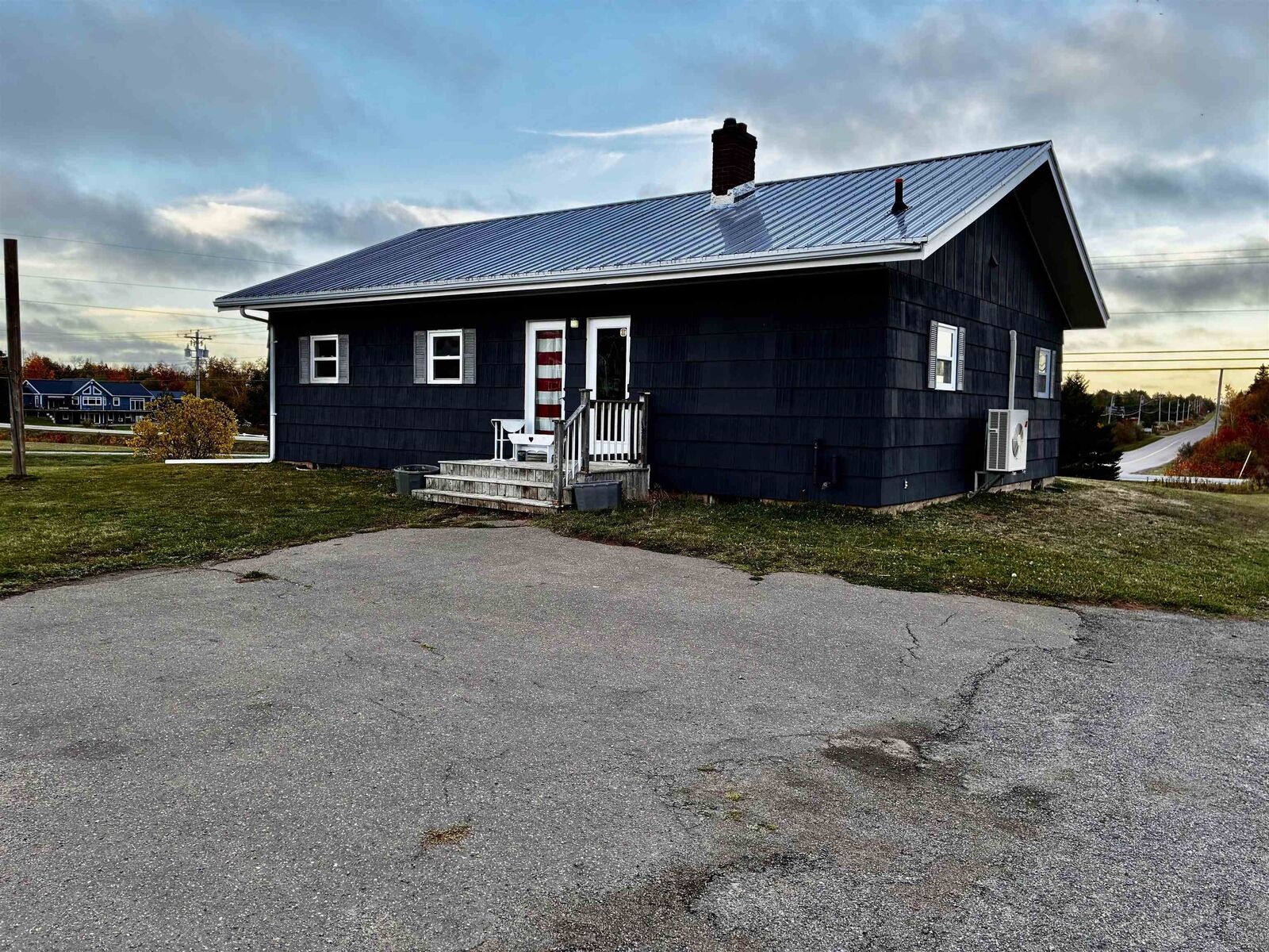 Property Photo:  3363 Brackley Point Road  PE C1E 2N9