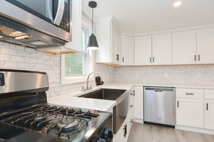 Property Photo:  8 Roberts Rd  MA 01721 