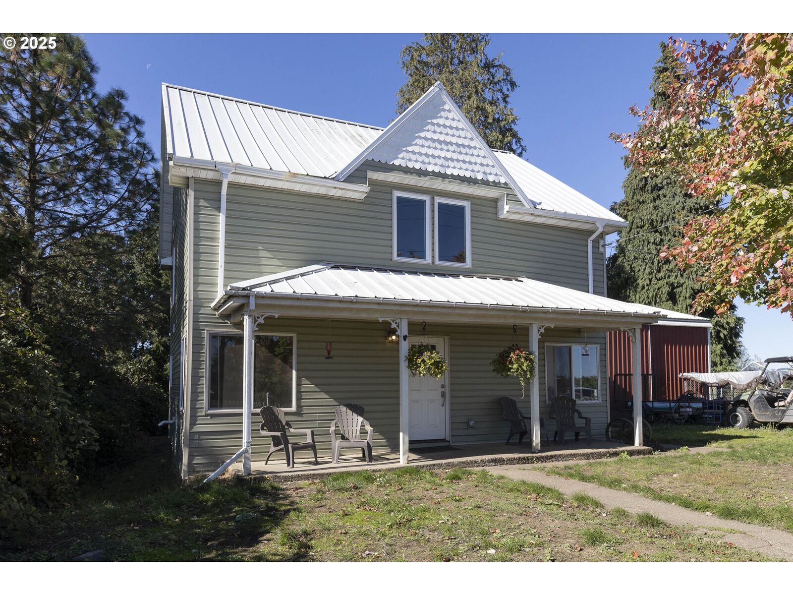 Property Photo:  19800 SW Briedwell Rd  OR 97128 