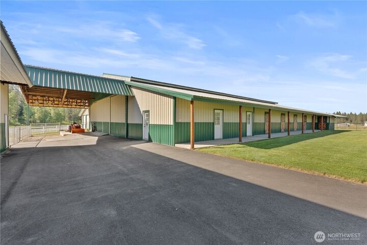 Property Photo: 24415 N Crescent Road WA 99003