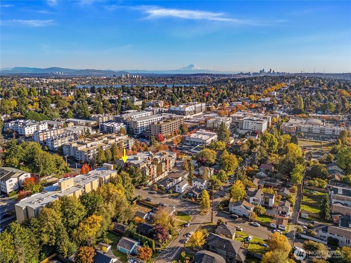 Property Photo: 8745 Greenwood Avenue N 311 WA 98103