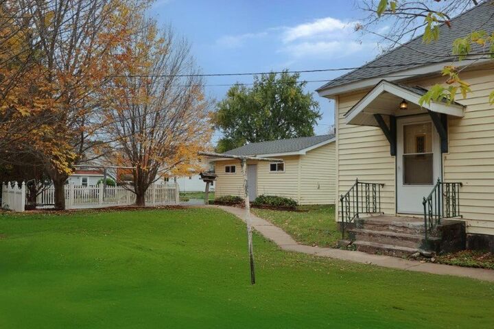 Property Photo: 516 Lake Avenue E WI 54848