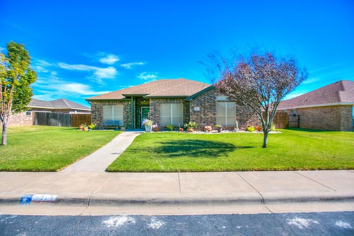 6014 Maravillas St  San Angelo TX 76904 photo