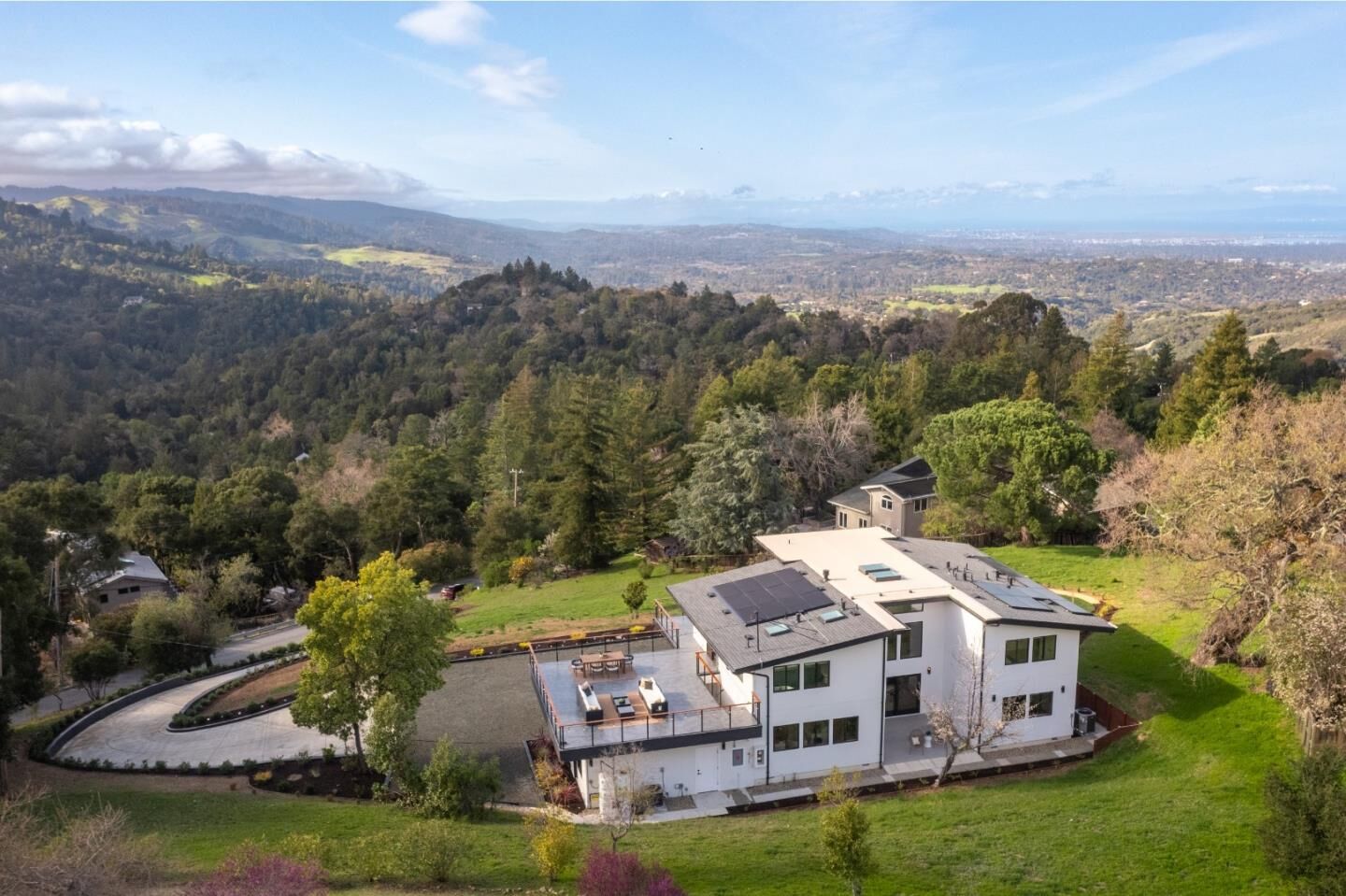 Property Photo:  76 Vista Verde Way  CA 94028 