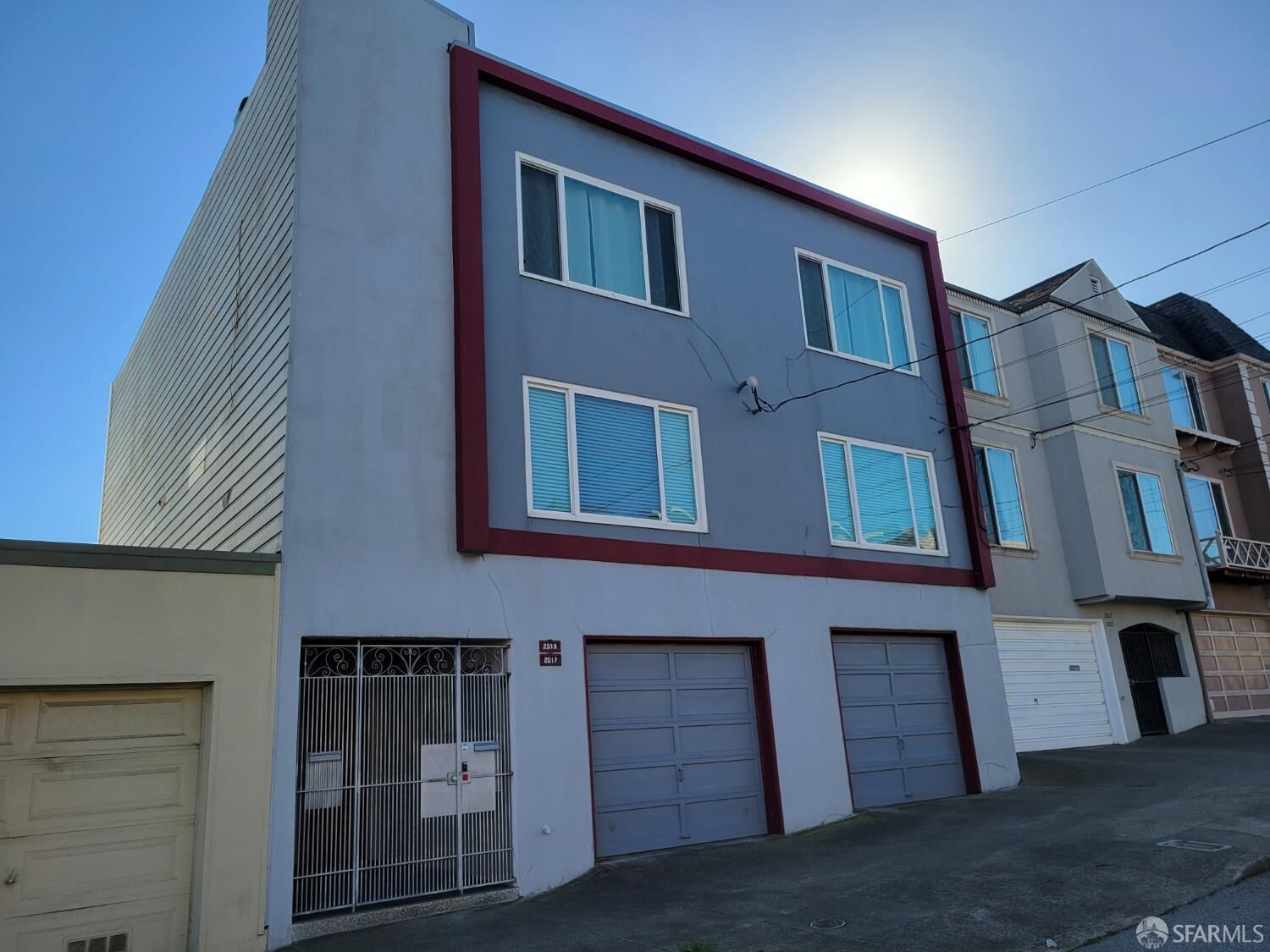 Property Photo:  2019 Lawton Street  CA 94122 