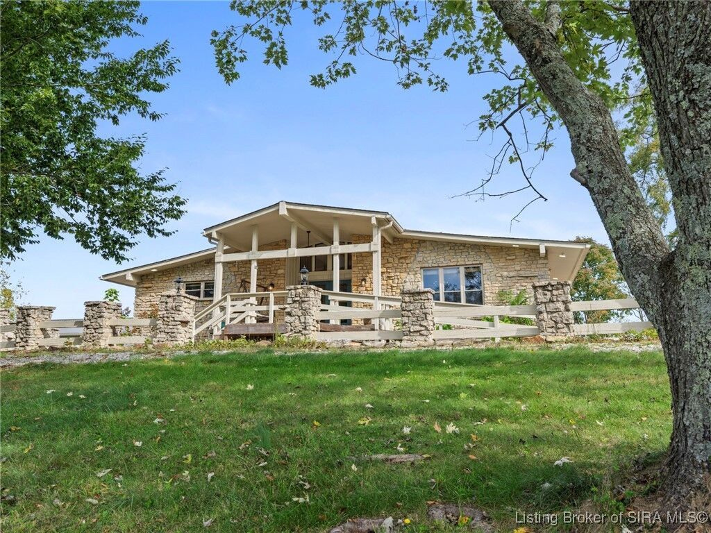 Property Photo: 420 Horton Avenue IN 47454