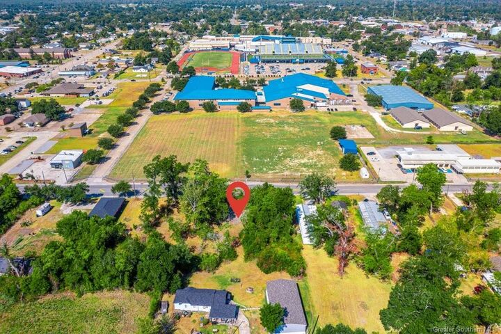 Property Photo: 632 Maple Street LA 70663