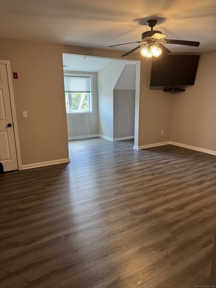 Property Photo:  255 Cherry Street E  CT 06460 