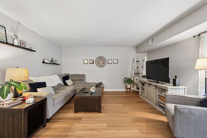 Property Photo:  19 Brookwood Drive Apt C  CT 06067 